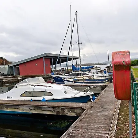 Lakeside Jetty Holiday Homes Holiday home Mountshannon
