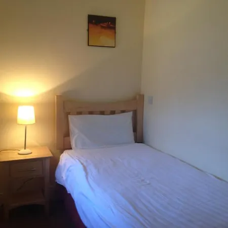 Lakeside Jetty Holiday Homes בית נופש