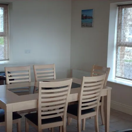 Lakeside Jetty Holiday Homes Mountshannon